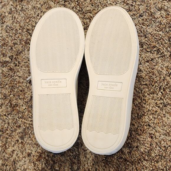 EUC Kate Spade Audrey White Leather Perforated Spade Sneakers Sz 9 - Picture 8 of 11